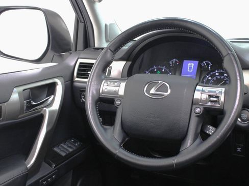 Used 2014 Lexus GX 460 image 54