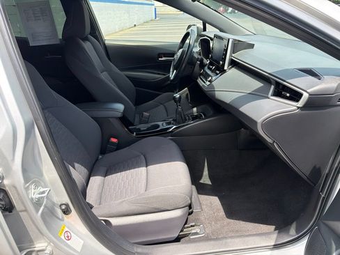 Used 2020 Toyota Corolla SE FWD image 23