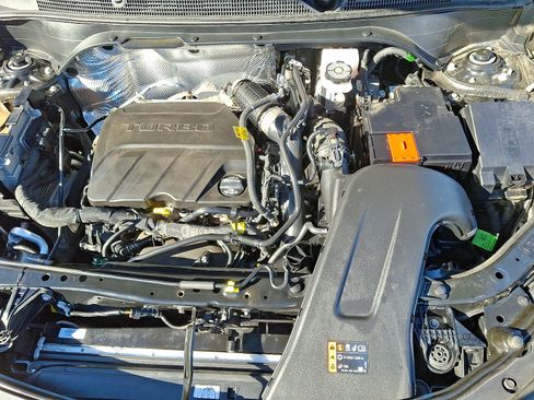 Used 2024 Buick Envista Preferred w/ Convenience II Package image 27