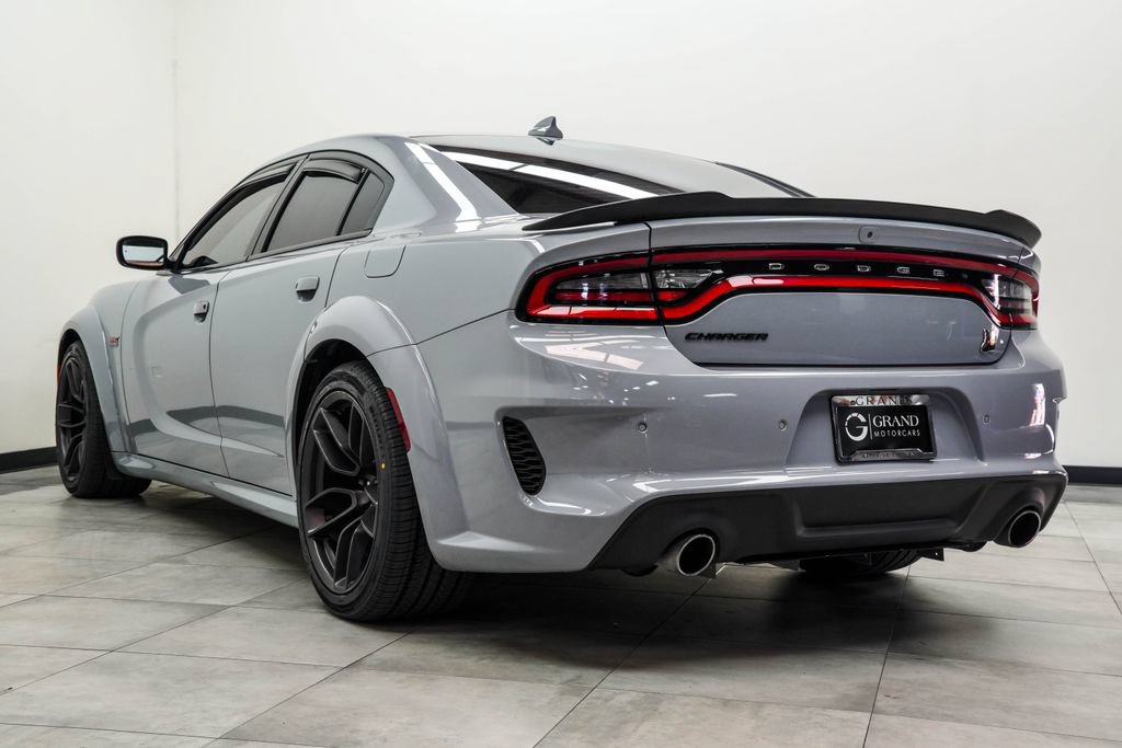Used 2022 Dodge Charger Scat Pack RWD image 12