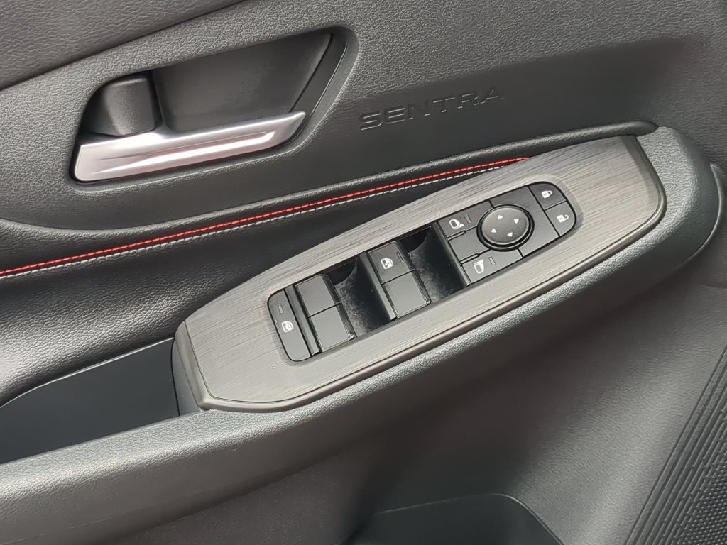 Certified 2026 Nissan Sentra SR w/ Floor Mat Package FWD image 13