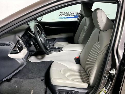 Used 2024 Toyota Camry SE w/ Audio Upgrade Package FWD image 20