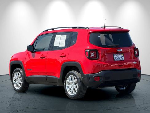 Used 2022 Jeep Renegade Latitude image 6