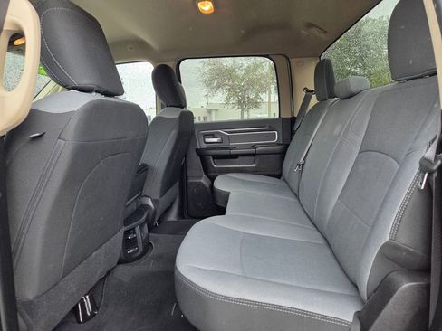 Used 2019 RAM 2500 Big Horn AWD/4WD image 16