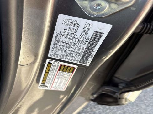 Used 2024 Acura RDX SH-AWD w/ Technology Package image 8
