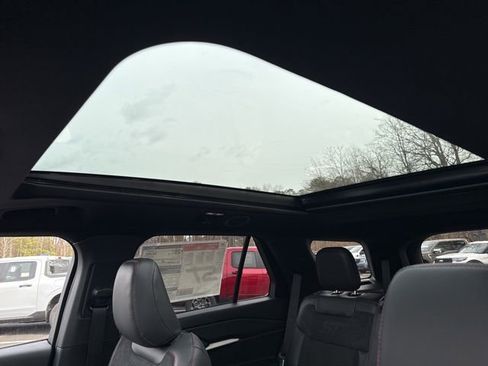 New 2026 Ford Explorer ST w/ Sun And Sound Package image 20
