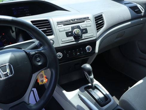 Used 2012 Honda Civic LX image 38