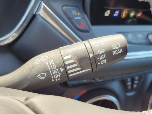 Used 2024 Chevrolet Blazer LT FWD image 18