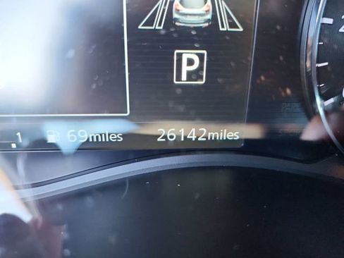 Certified 2023 Nissan Kicks SR w/ SR Premium Package image 24