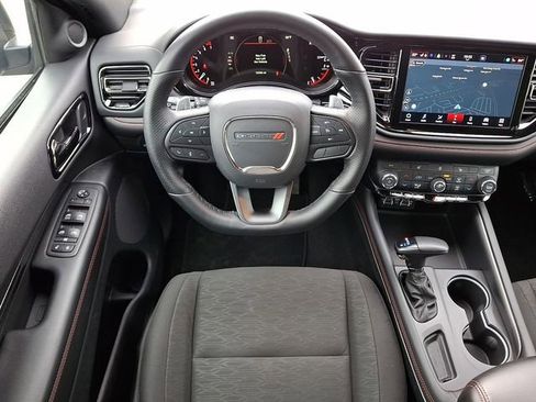 Used 2025 Dodge Durango GT image 17