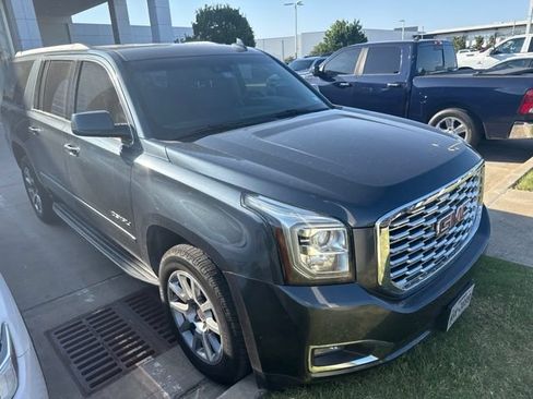 Used 2019 GMC Yukon XL Denali RWD image 2