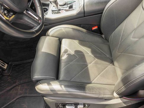 Used 2023 BMW XM image 28