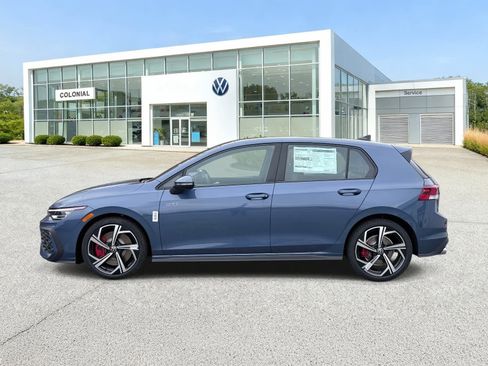 New 2026 Volkswagen GTI SE FWD image 2