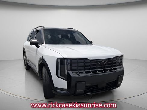 Used 2027 Kia Telluride X-Line SX Prestige w/ Executive Package AWD/4WD image 3