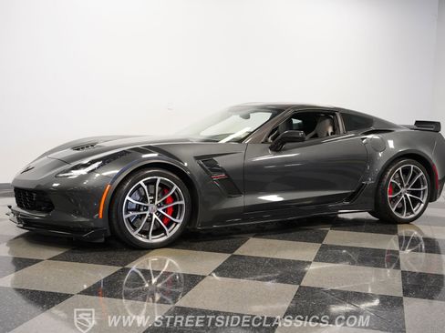 Used 2017 Chevrolet Corvette Grand Sport image 6