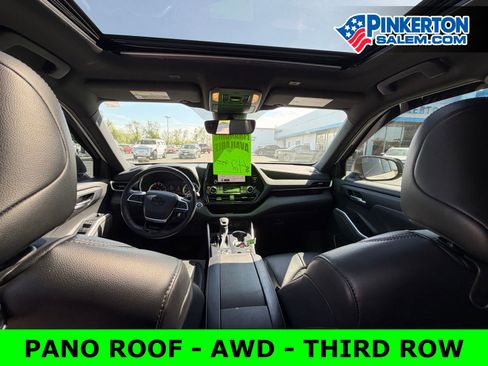 Used 2023 Toyota Highlander XSE AWD/4WD image 5