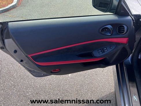 Used 2024 Nissan Z Performance RWD image 17