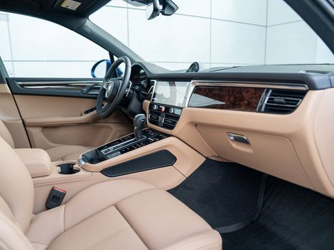 New 2026 Porsche Macan S AWD/4WD image 27