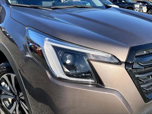 Certified 2024 Subaru Forester Limited image 25