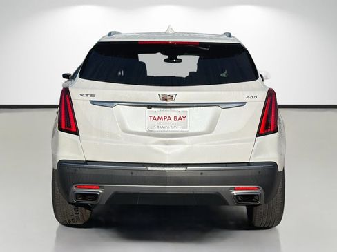 Used 2021 Cadillac XT5 Premium Luxury FWD image 4