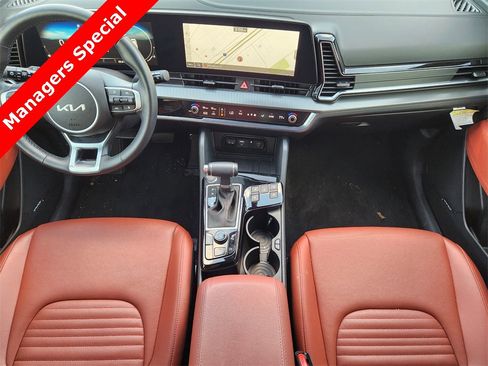 New 2025 Kia Sportage SX image 18