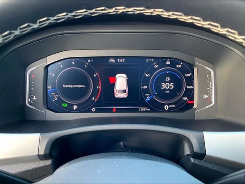 Used 2023 Volkswagen Atlas SE image 25