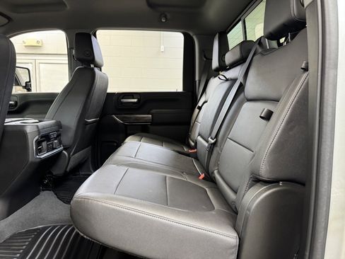 Used 2023 Chevrolet Silverado 2500 LTZ w/ LTZ Convenience Package image 17