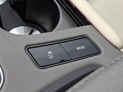 Used 2024 Cadillac XT5 Premium Luxury FWD image 28