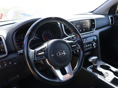 Used 2020 Kia Sportage EX image 15