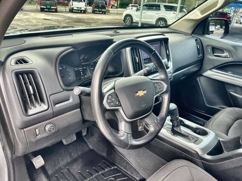Used 2021 Chevrolet Colorado LT w/ LT Convenience Package RWD image 11