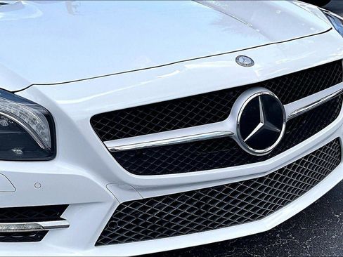 Used 2016 Mercedes-Benz SL 400 image 29