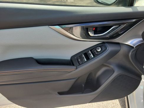 Used 2019 Subaru Crosstrek 2.0i Limited w/ Popular Package #4 image 17