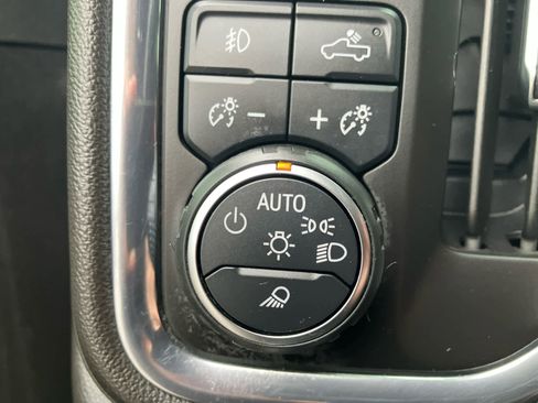 Used 2022 Chevrolet Silverado 3500 High Country w/ Z71 Off-Road Package image 15