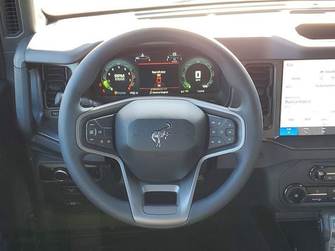 New 2025 Ford Bronco 4-Door image 23