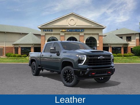 New 2026 Chevrolet Silverado 2500 LT image 2