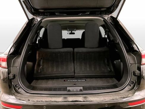 Used 2022 Mitsubishi Outlander ES AWD/4WD image 34