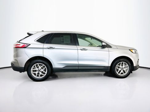 Used 2024 Ford Edge SEL image 10