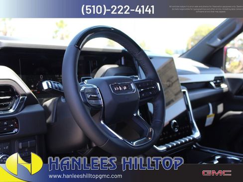 New 2026 GMC Yukon Elevation AWD/4WD image 12