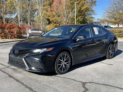 Used 2023 Toyota Camry SE