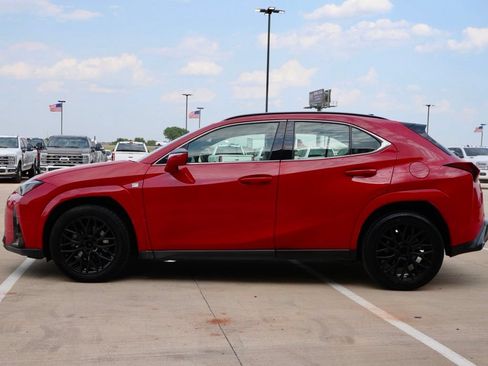 Used 2023 Lexus UX 250h F Sport FWD image 3