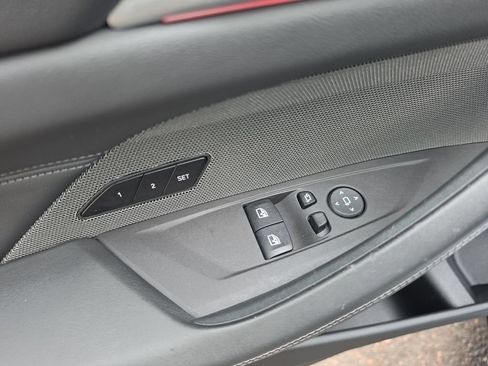 Used 2025 BMW M4 xDrive Competition AWD/4WD image 12