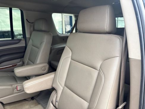Used 2016 Chevrolet Suburban LTZ AWD/4WD image 43