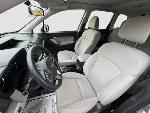 Used 2018 Subaru Forester 2.5i Premium AWD/4WD image 13
