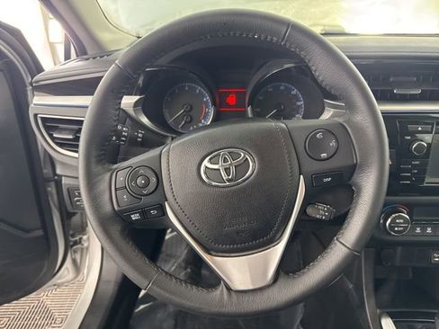Used 2016 Toyota Corolla S image 29