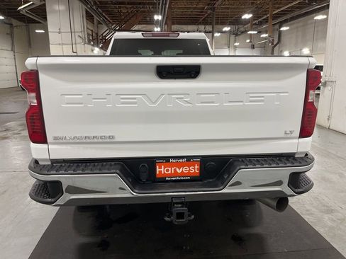 Used 2024 Chevrolet Silverado 3500 LT image 6