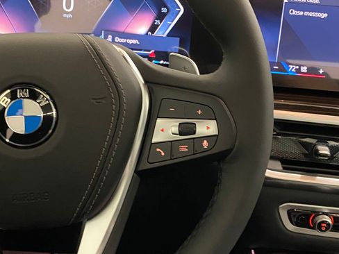 Used 2026 BMW X5 xDrive40i w/ Premium Package image 30