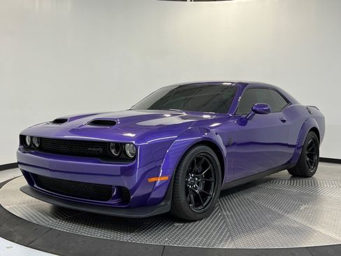 Used 2023 Dodge Challenger SRT Hellcat image 3