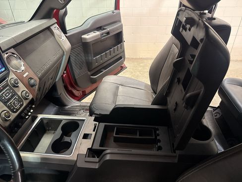 Used 2015 Ford F250 Lariat w/ Chrome Package AWD/4WD image 20