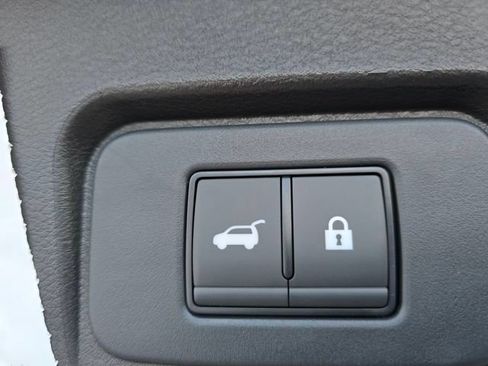 New 2026 Nissan Rogue SV w/ Cold Weather Package AWD/4WD image 18