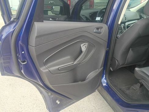 Used 2016 Ford Escape SE FWD image 44